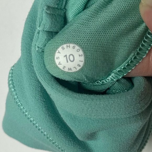 Lululemon Flow Y Bra *Nulu* Size 10 - Picture 5 of 5